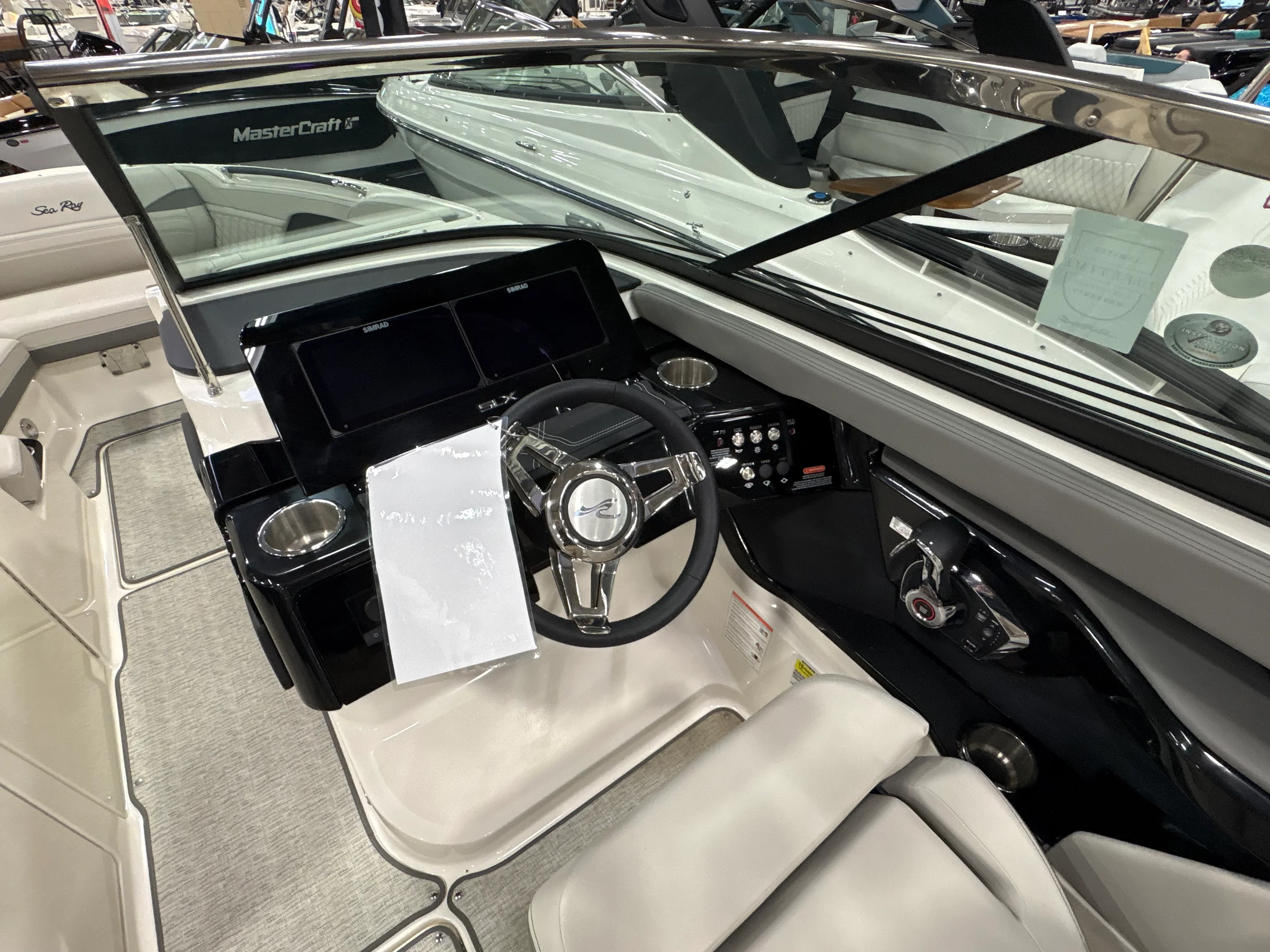 2025 Sea Ray SLX 260 Image Thumbnail #46