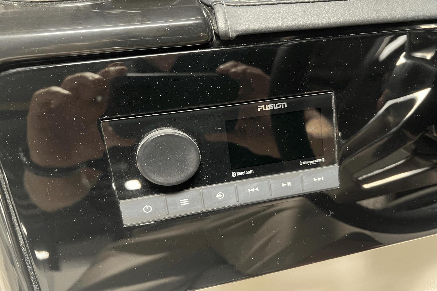 2025 Sea Ray SLX 260 Image Thumbnail #20