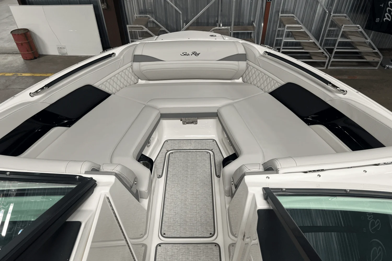 2025 Sea Ray SLX 260 Image Thumbnail #8