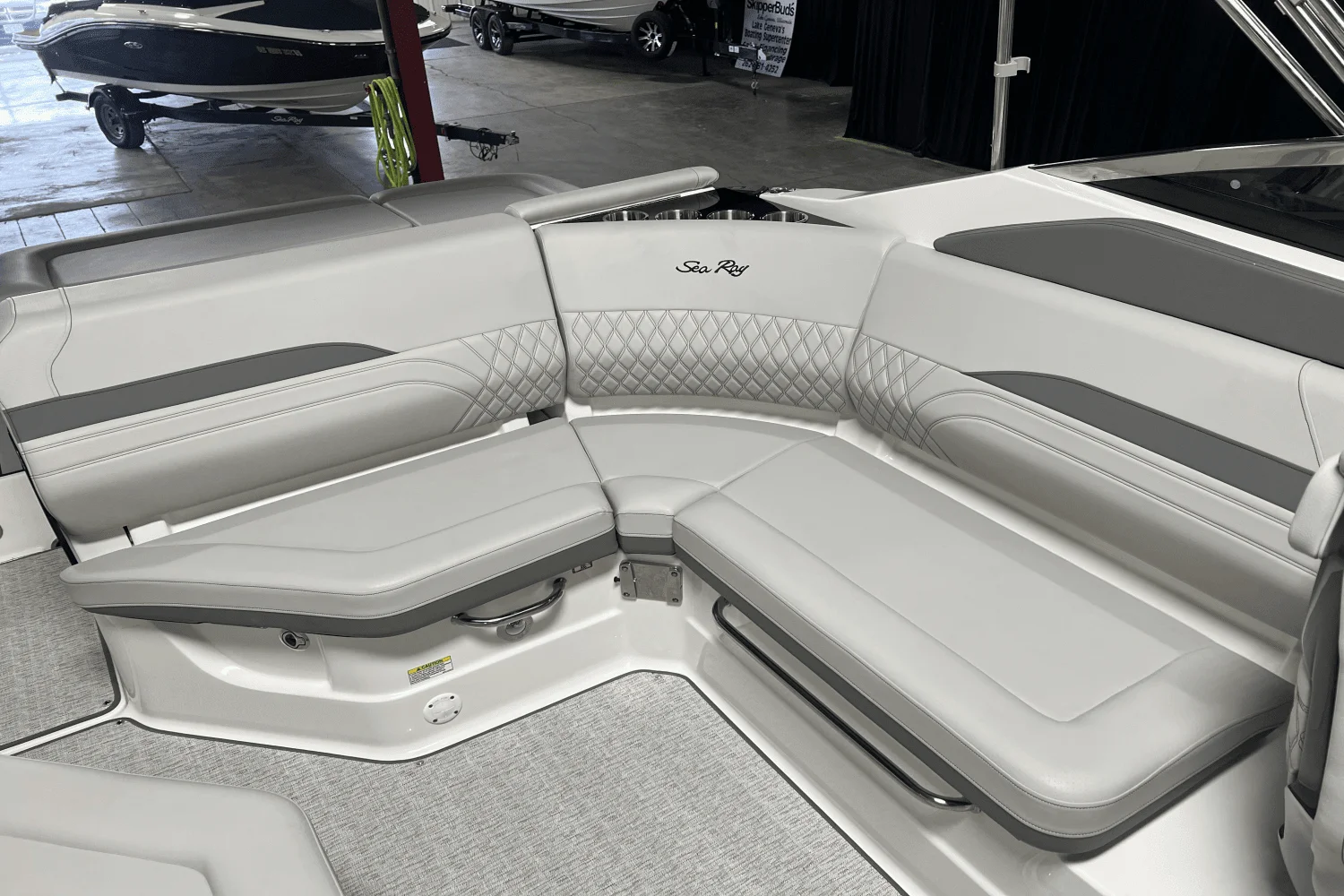 2025 Sea Ray SLX 260 Image Thumbnail #26