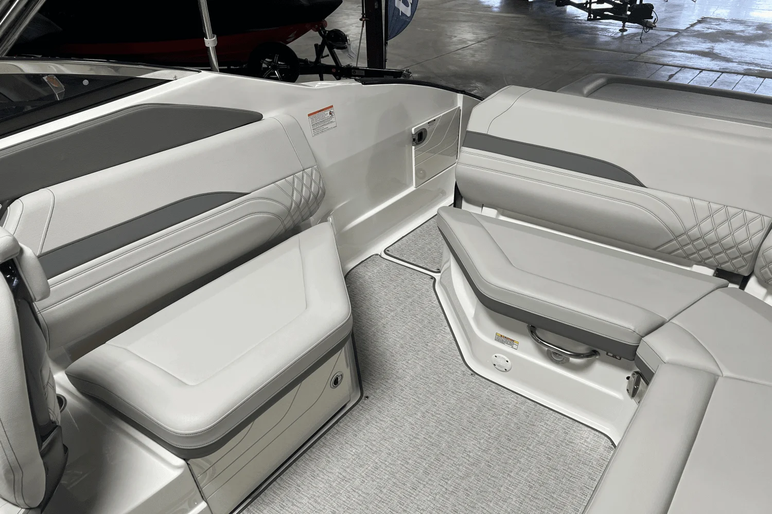 2025 Sea Ray SLX 260 Image Thumbnail #27