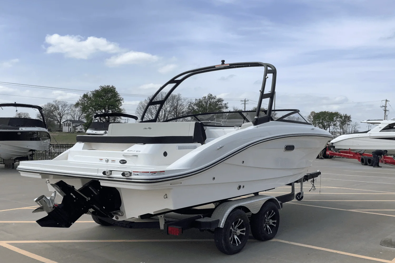 2024 Sea Ray SPX 210 Image Thumbnail #3