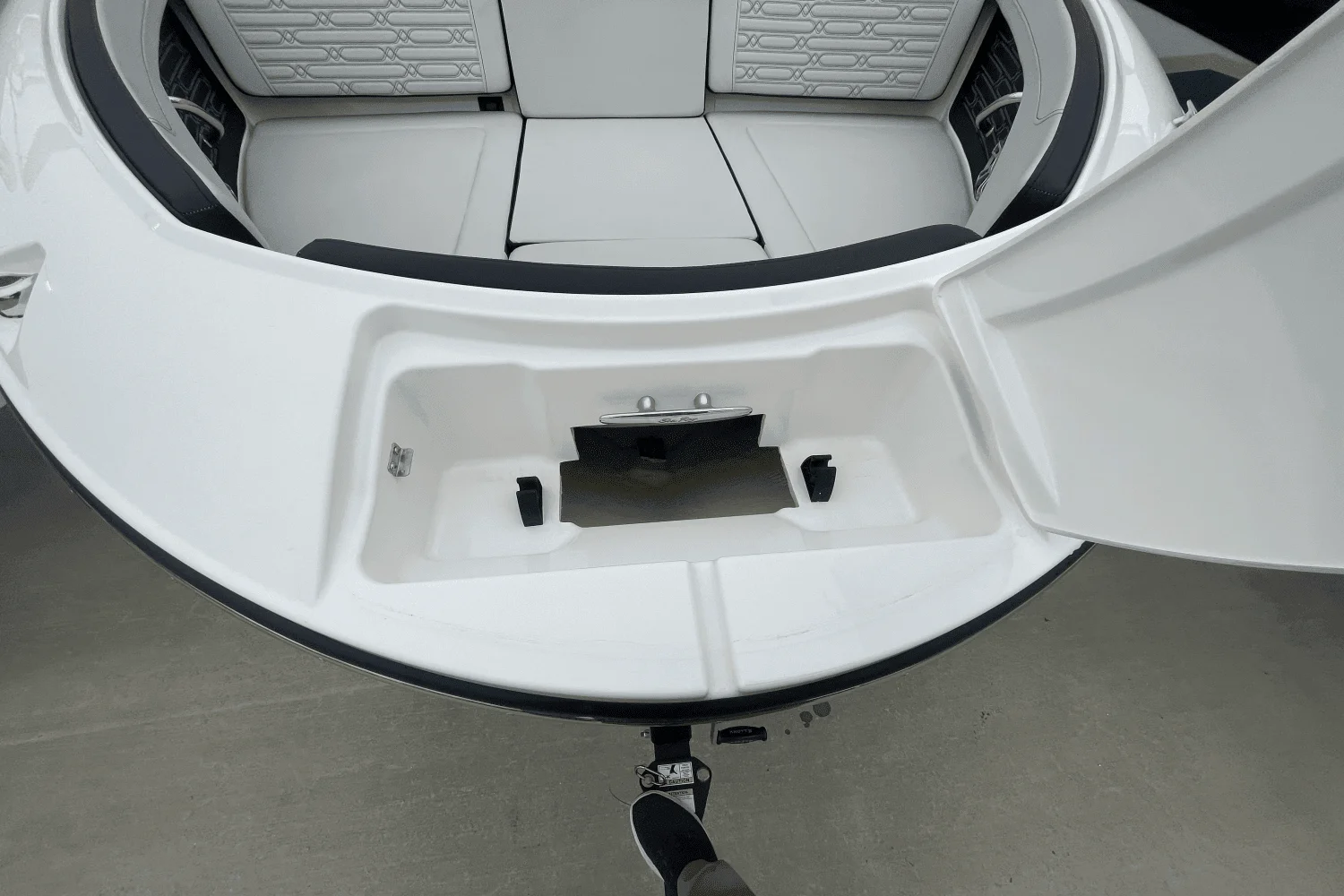 2024 Sea Ray SPX 210 Image Thumbnail #13