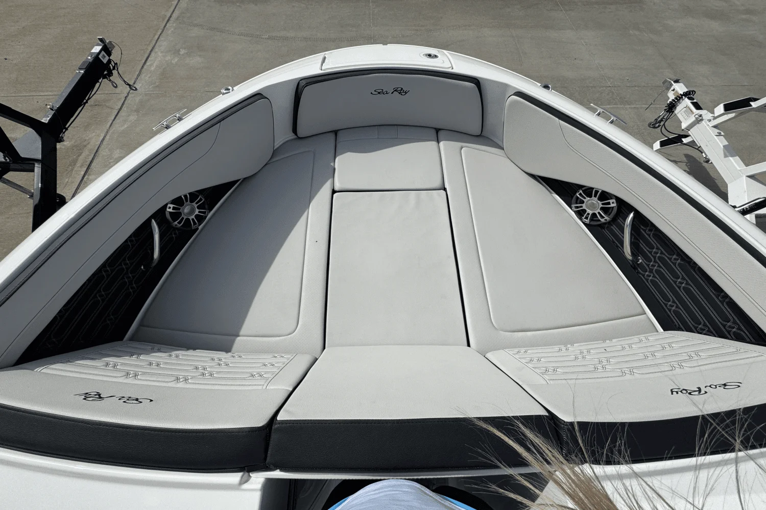 2024 Sea Ray SPX 210 Image Thumbnail #14