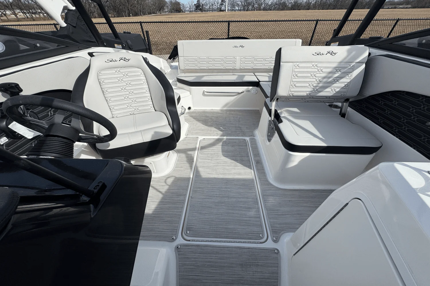 2024 Sea Ray SPX 210 Image Thumbnail #15