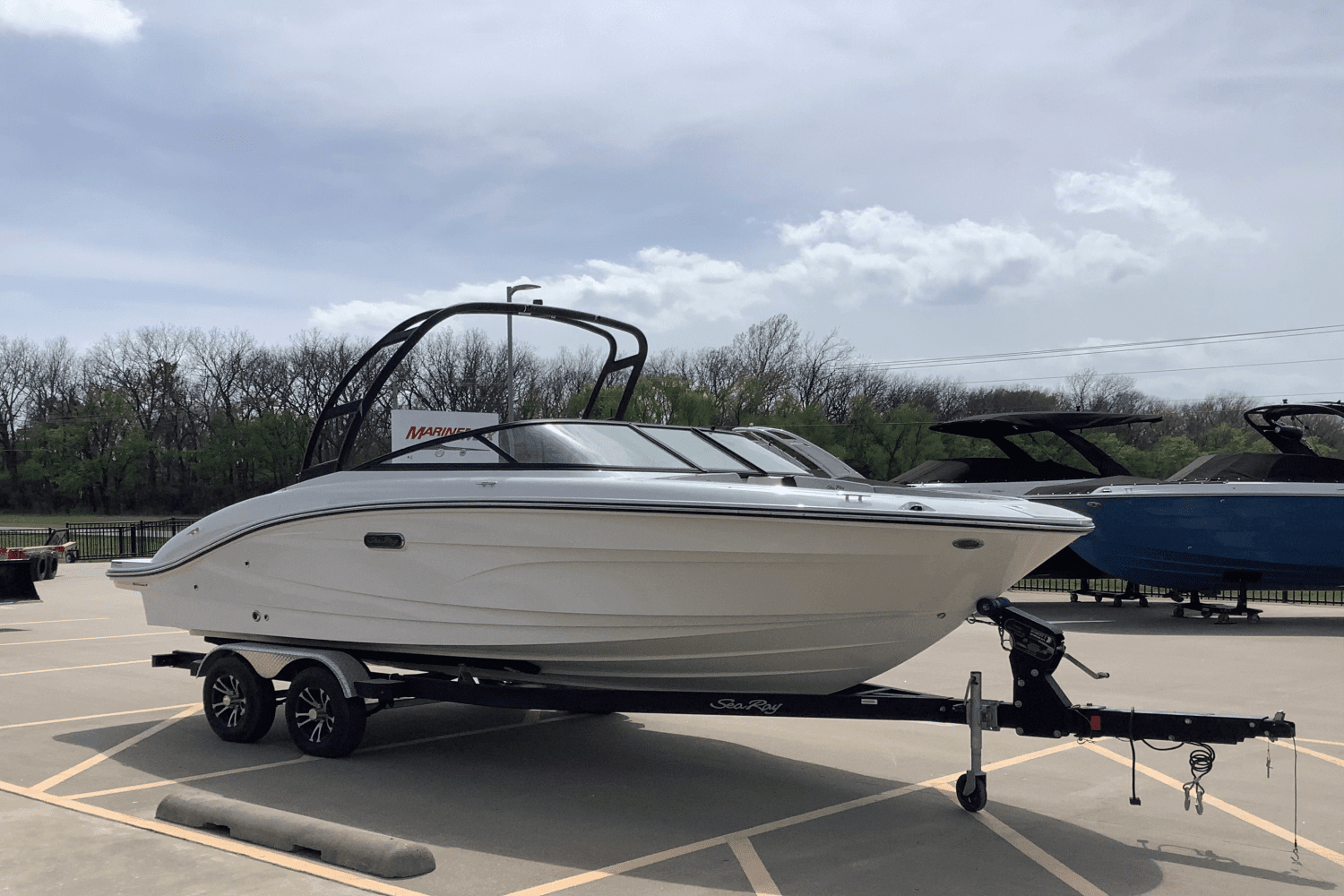 2024 Sea Ray SPX 210 Image Thumbnail #1