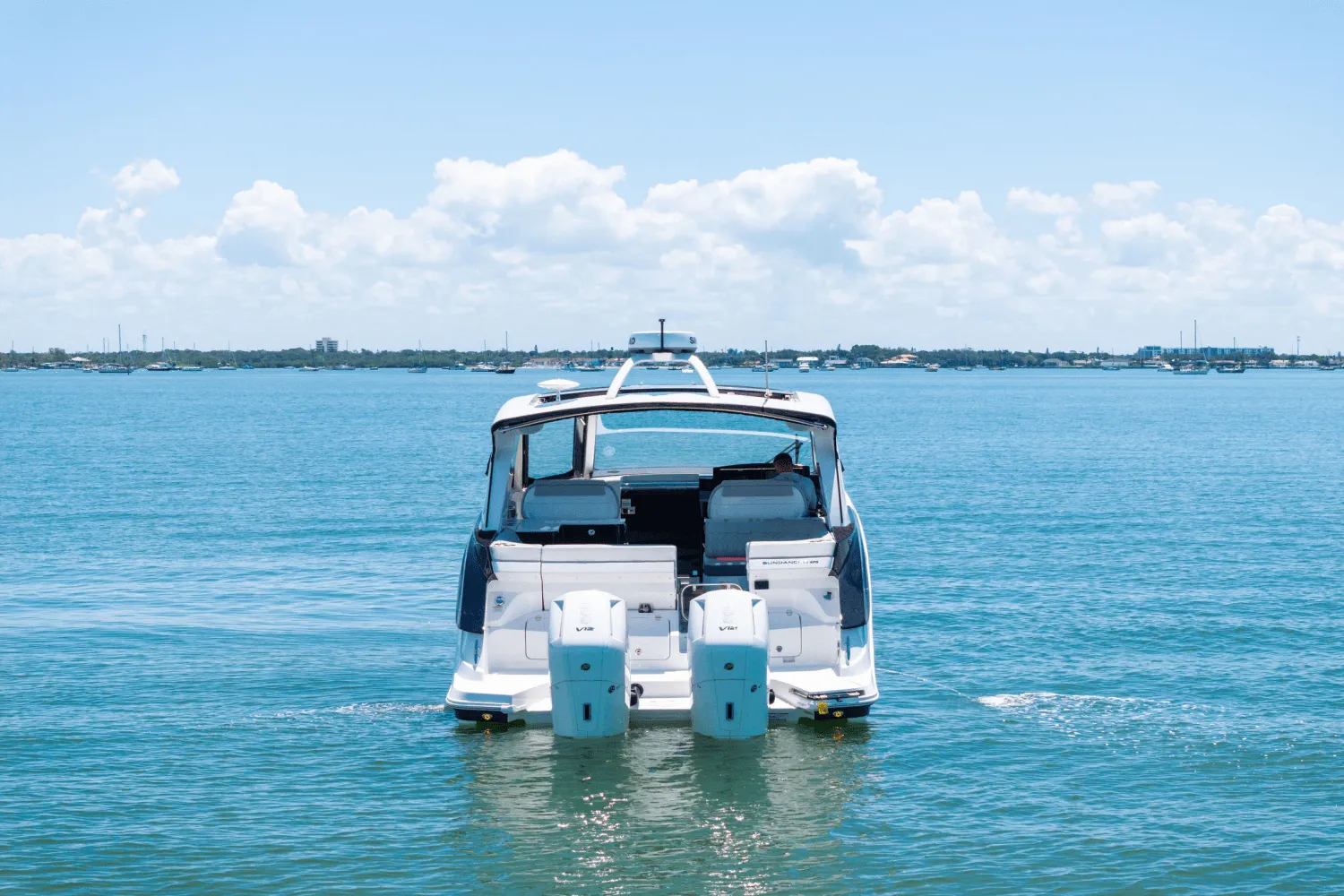 2025 Sea Ray Sundancer 370 Outboard Image Thumbnail #13