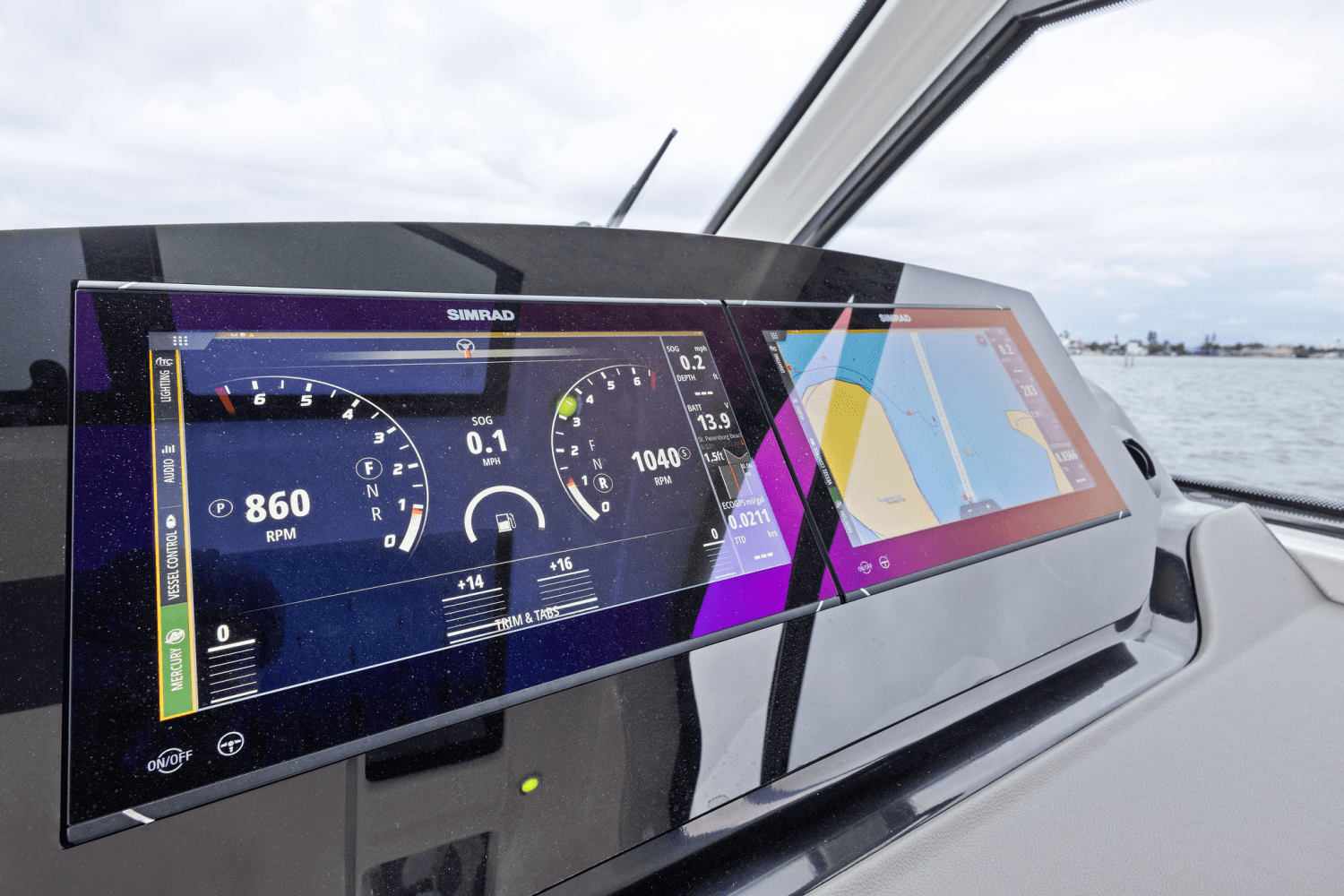 2025 Sea Ray Sundancer 370 Outboard Image Thumbnail #54