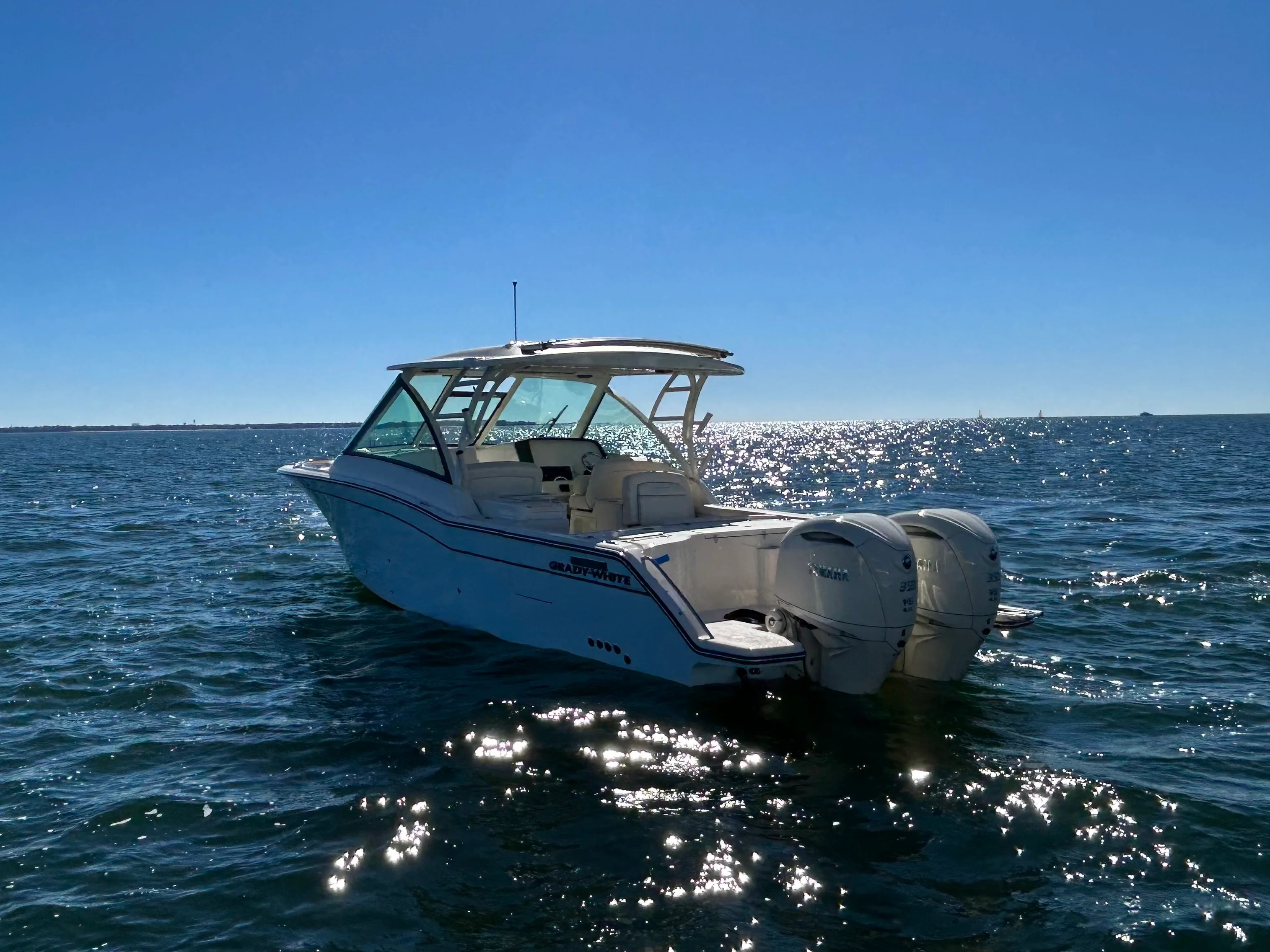 2026 Grady-White Freedom 325 Image Thumbnail #5