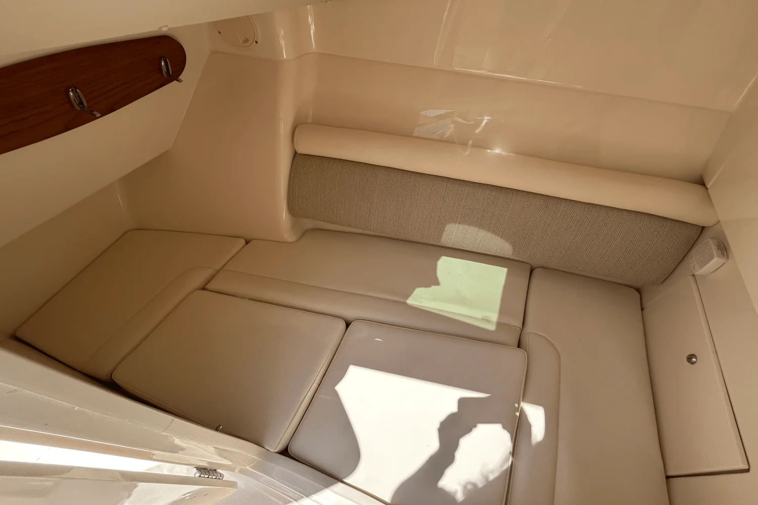 2026 Grady-White Freedom 325 Image Thumbnail #25