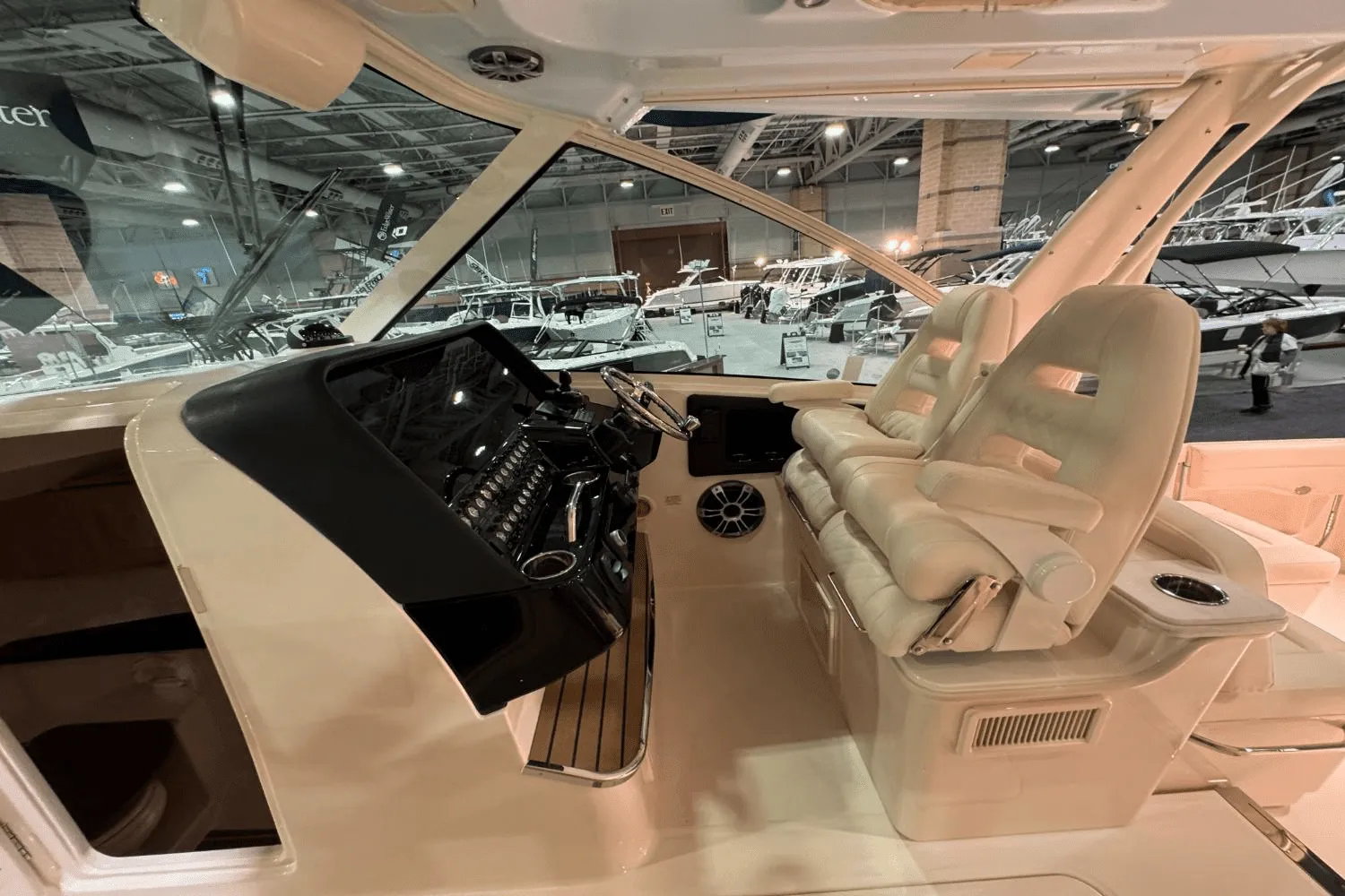 2025 Grady-White Freedom 345 Image Thumbnail #22