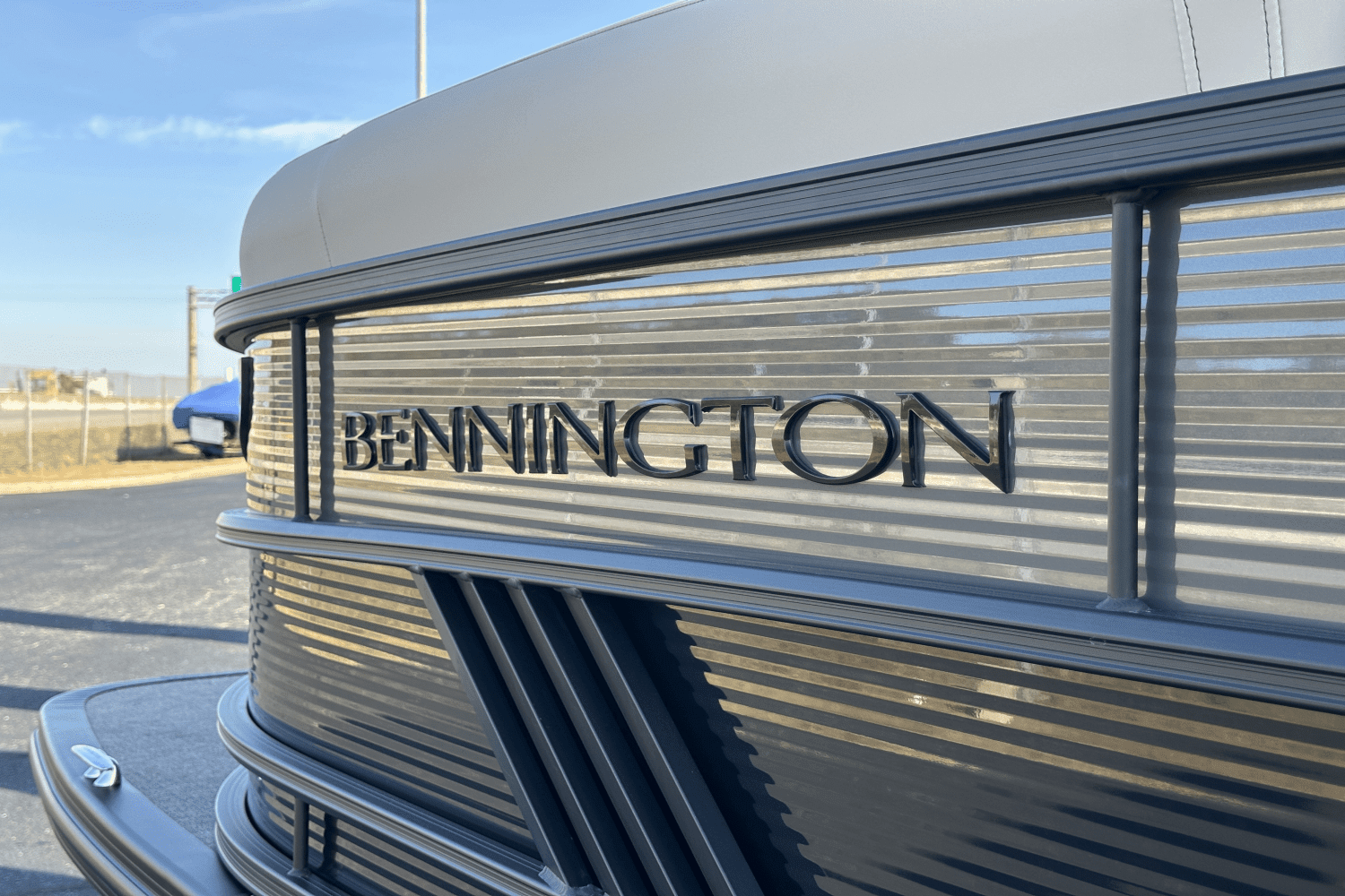 2025 Bennington 24 MFB Image Thumbnail #27