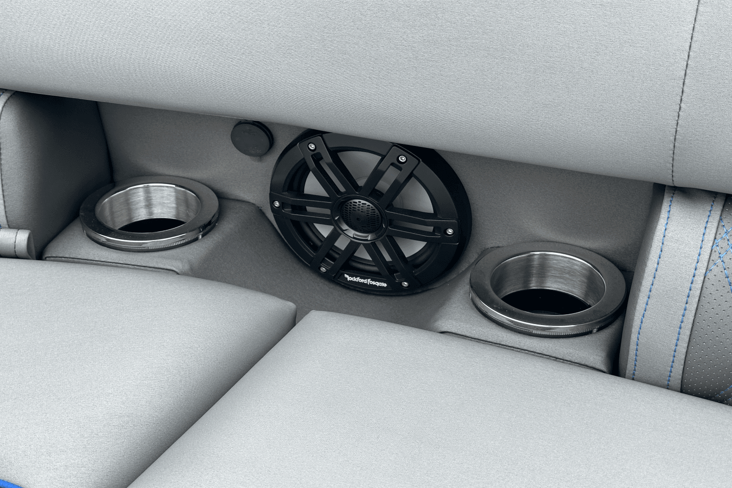 2025 Bennington 23 LX Image Thumbnail #8