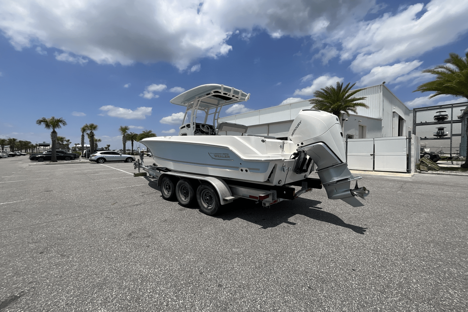 2025 Boston Whaler 230 Outrage Image Thumbnail #7