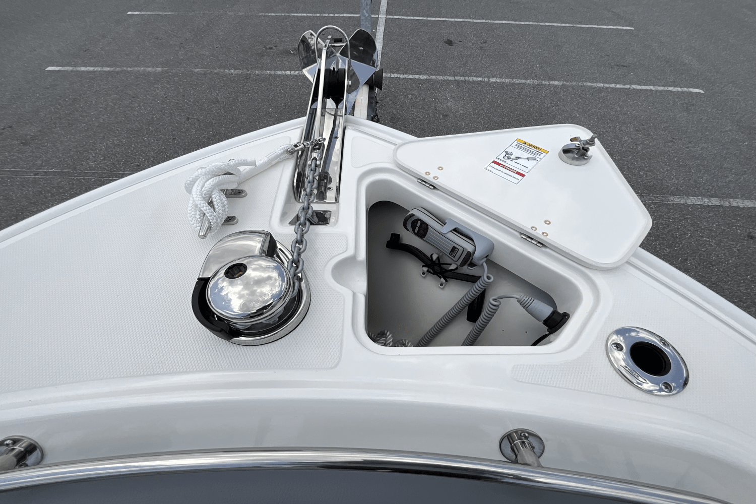 2025 Boston Whaler 230 Outrage Image Thumbnail #11