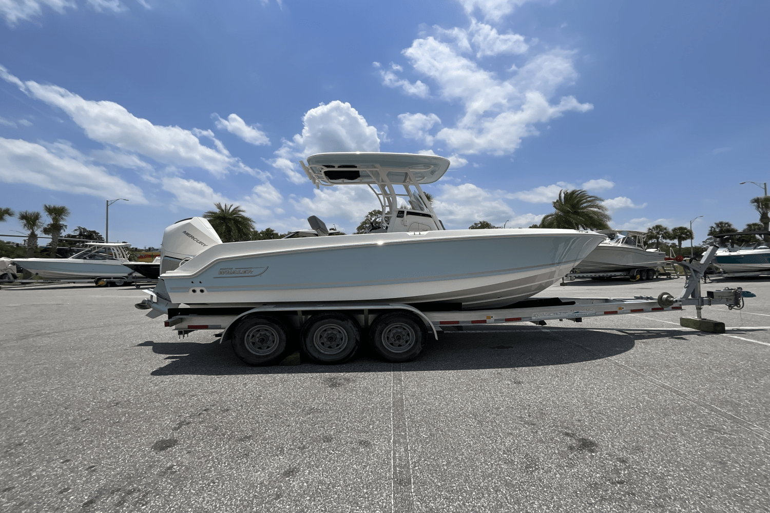 2025 Boston Whaler 230 Outrage Image Thumbnail #4