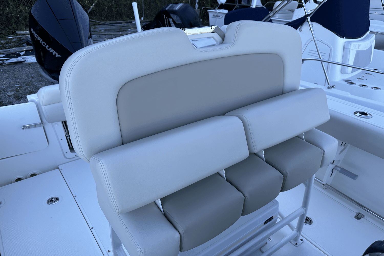 2021 Boston Whaler 230 OUTRAGE Image Thumbnail #20