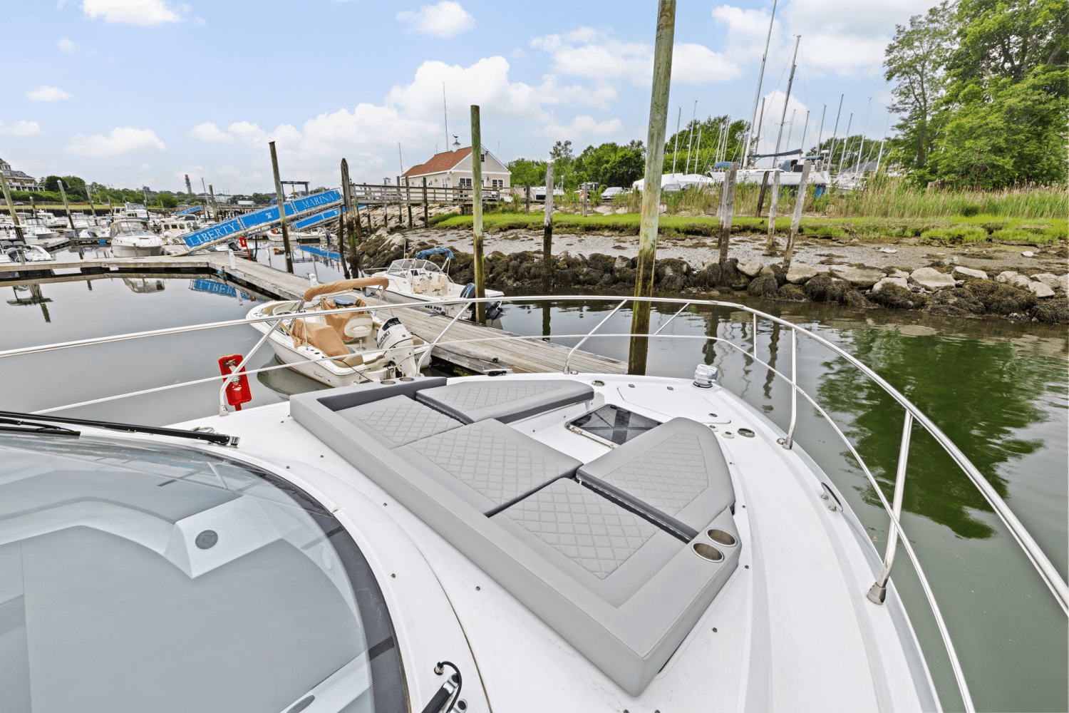 2022 Cruisers Yachts 42 CANTIUS Image Thumbnail #43