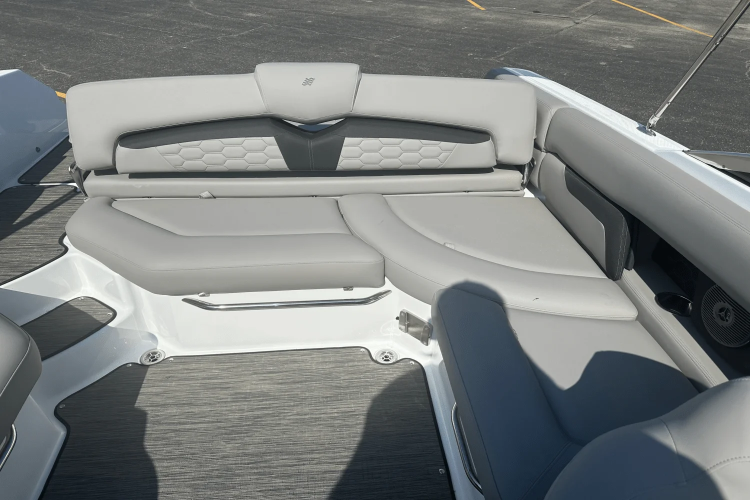 2025 Four Winns HD5 Image Thumbnail #21