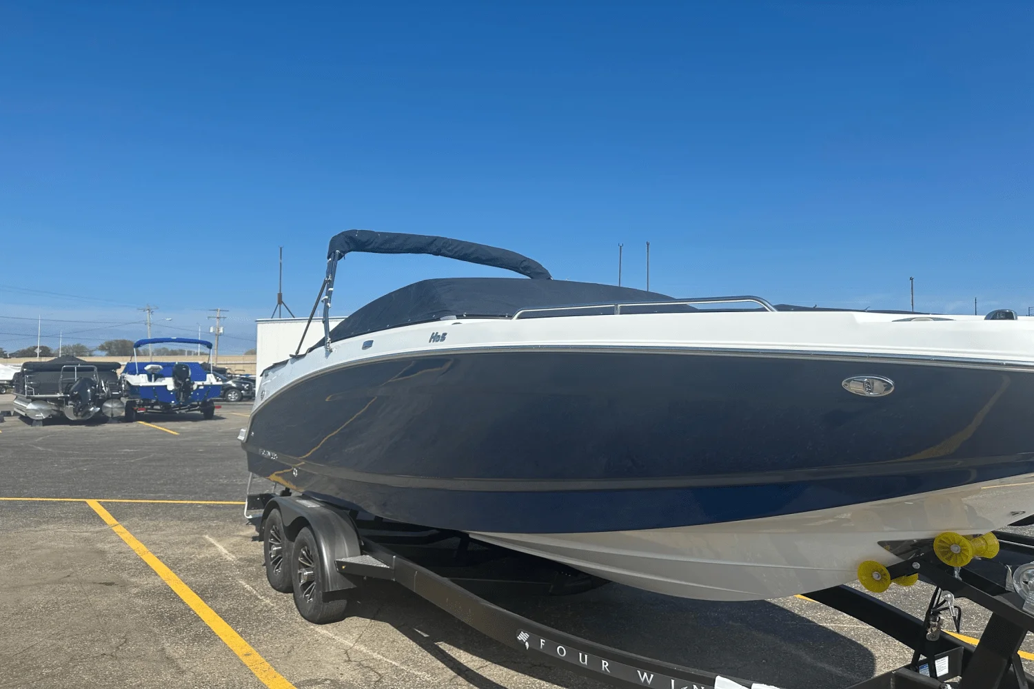 2025 Four Winns HD5 Image Thumbnail #2