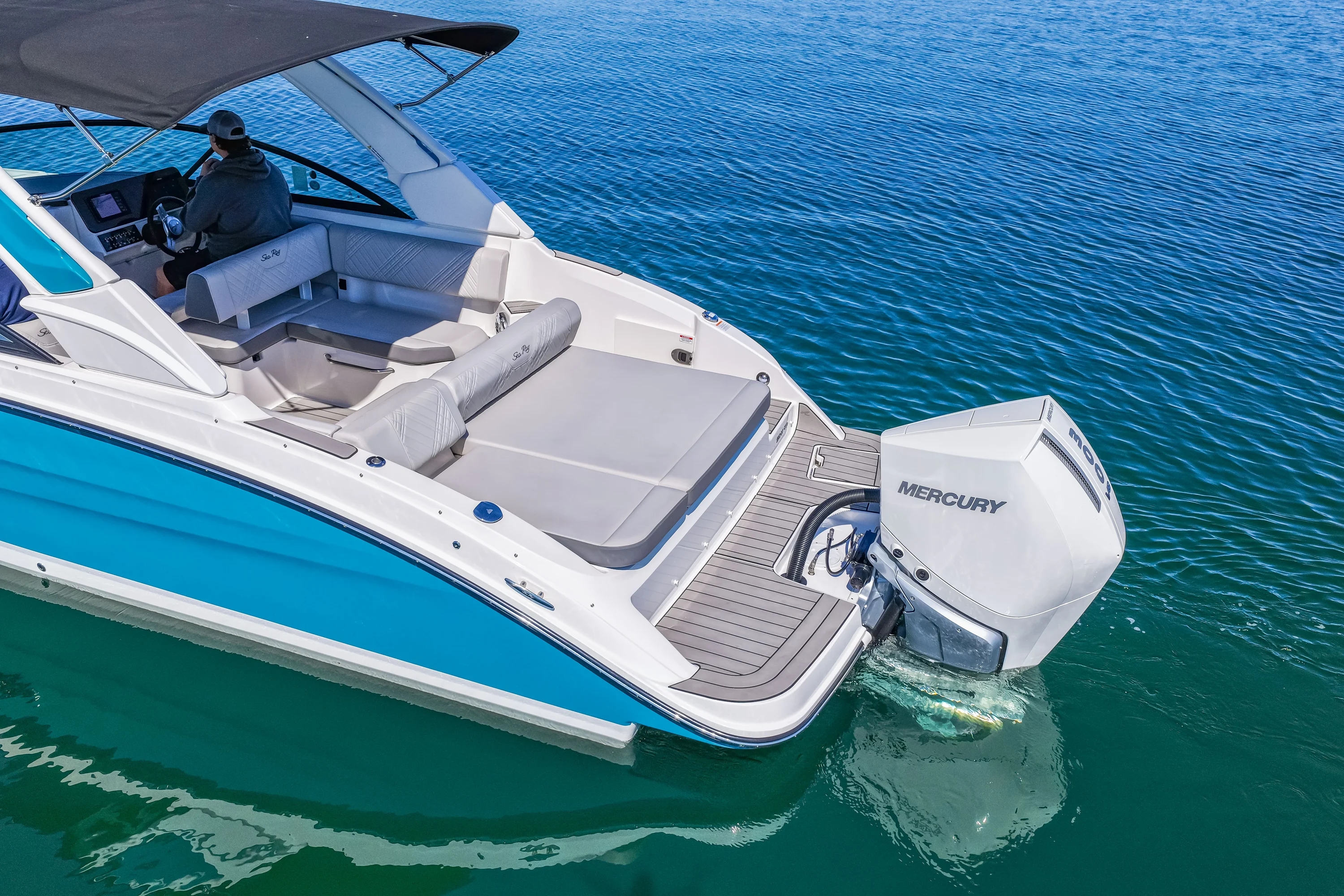 2025 Sea Ray SDX 270 Outboard Image Thumbnail #14