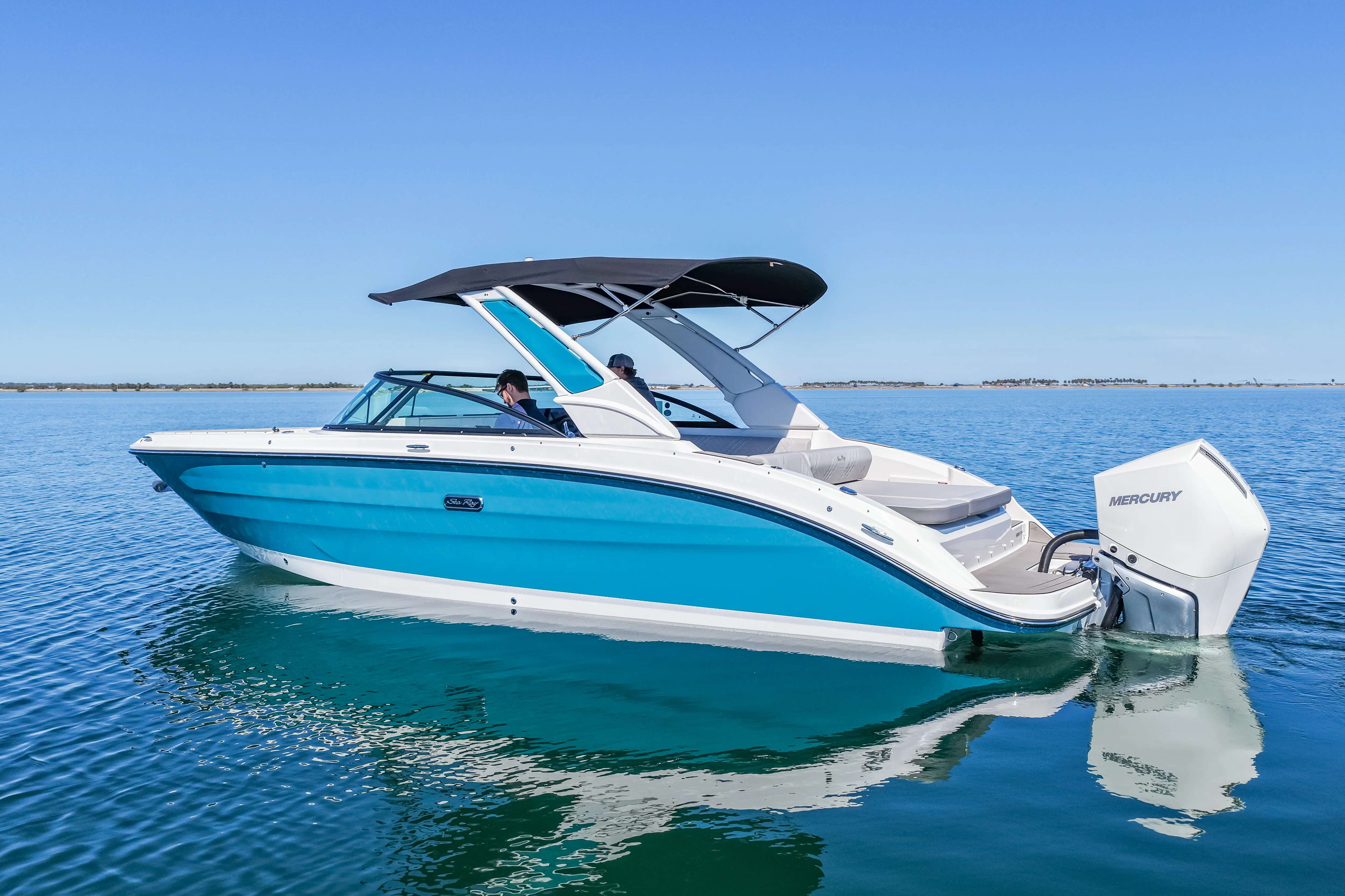 2025 Sea Ray SDX 270 Outboard Image Thumbnail #13
