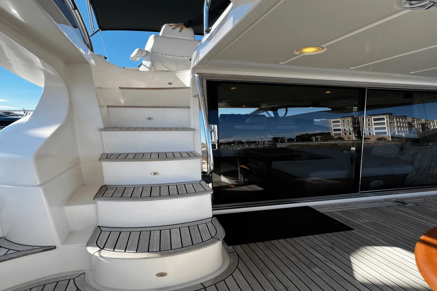 2011 Azimut 47 FLYBRIDGE Image Thumbnail #67