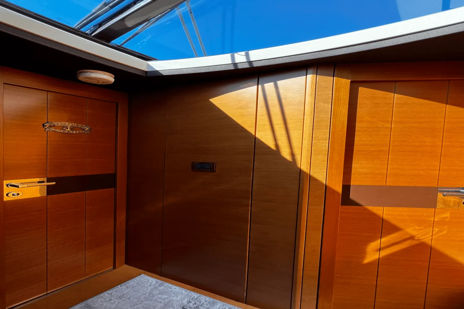 2011 Azimut 47 FLYBRIDGE Image Thumbnail #45