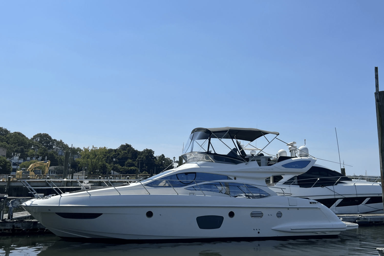 2011 Azimut 47 FLYBRIDGE Image Thumbnail #9