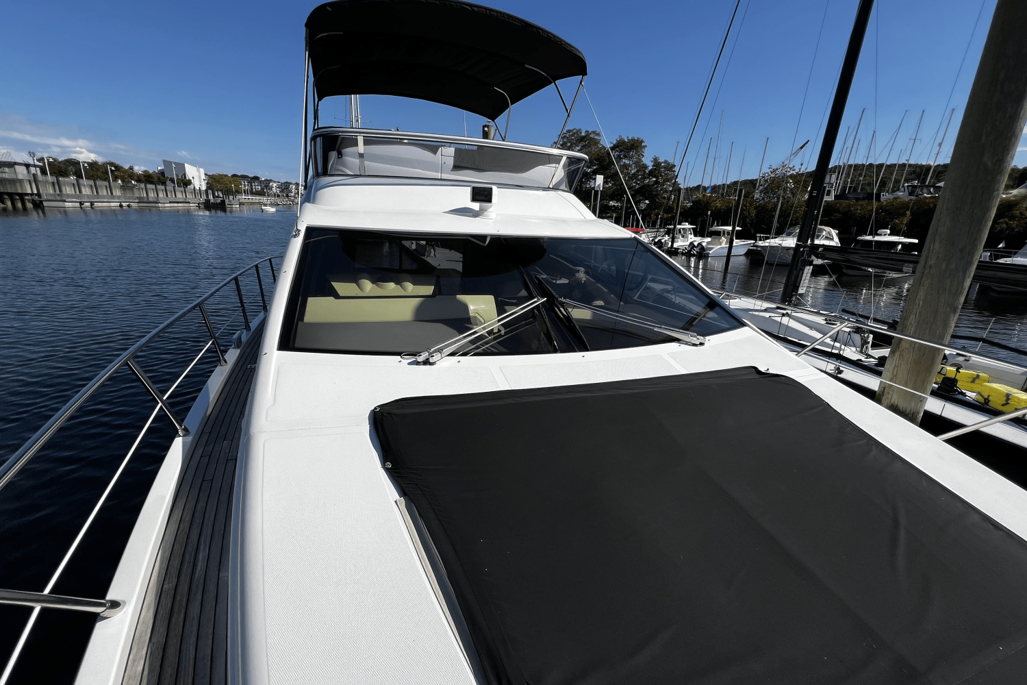 2011 Azimut 47 FLYBRIDGE Image Thumbnail #88