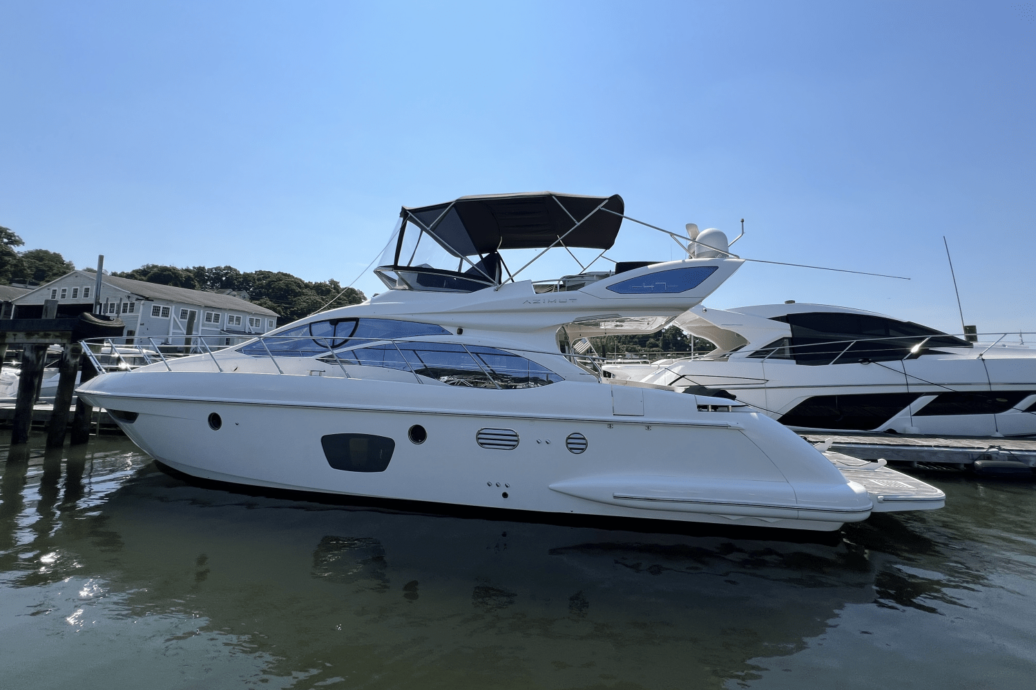 2011 Azimut 47 FLYBRIDGE Image Thumbnail #0