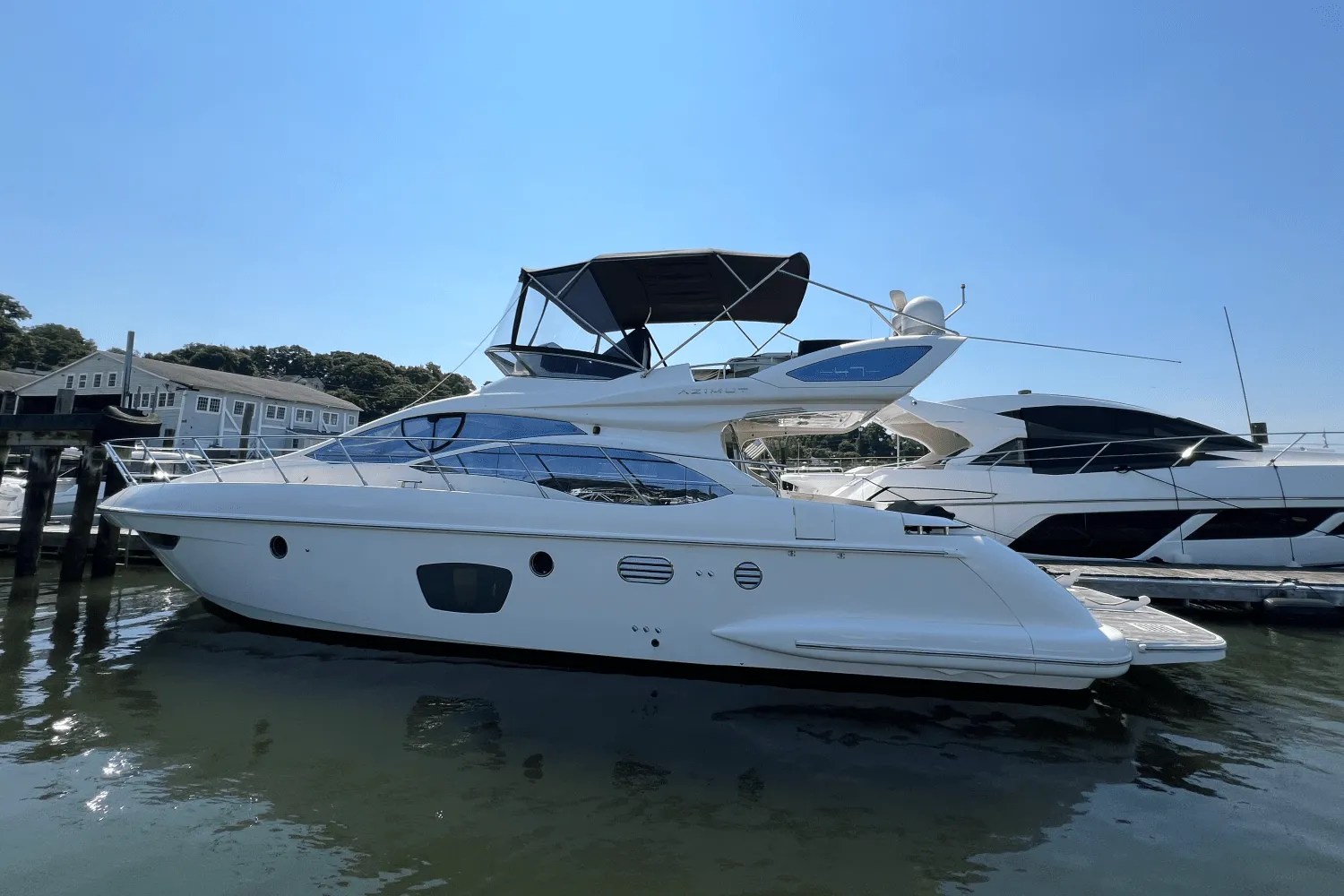 2011 Azimut 47 FLYBRIDGE Image Thumbnail #0