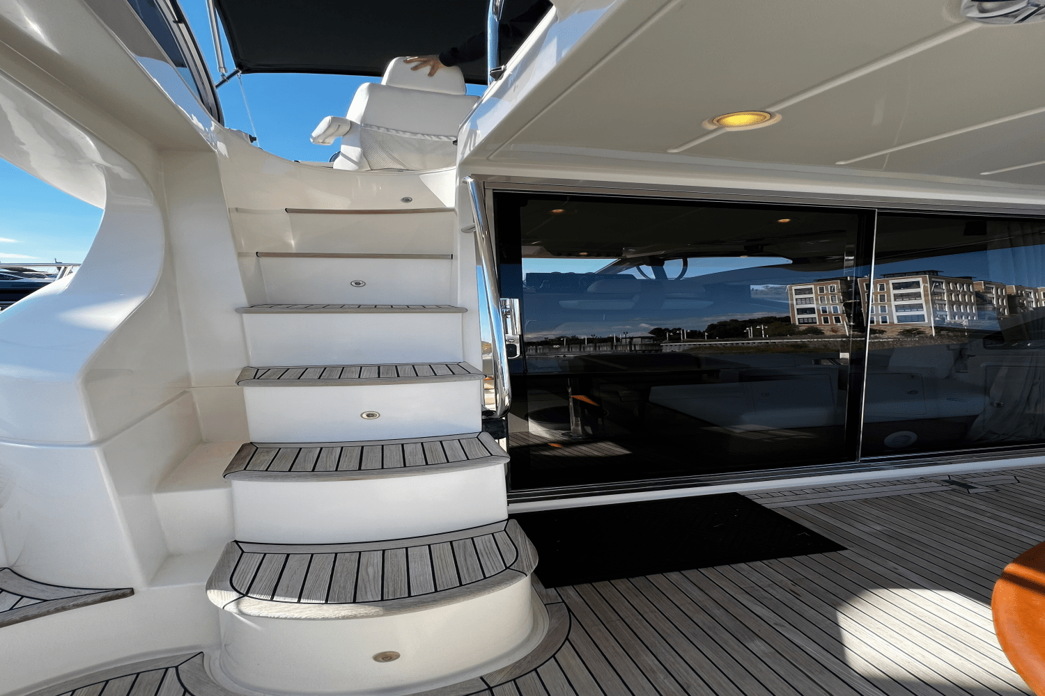 2011 Azimut 47 FLYBRIDGE Image Thumbnail #67