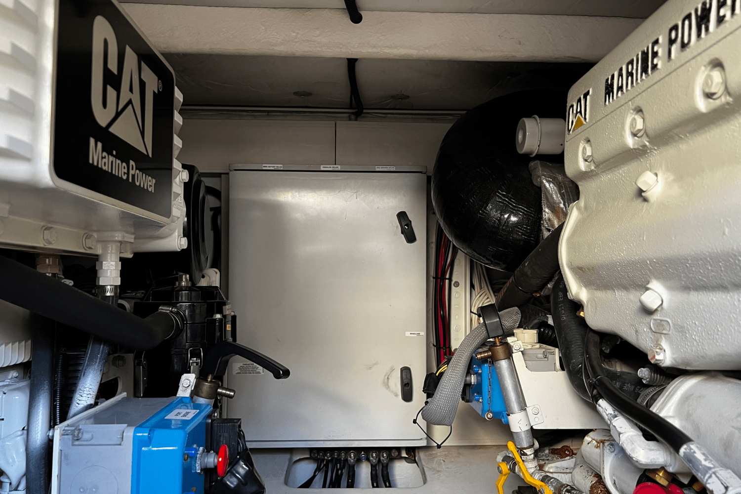 2011 Azimut 47 FLYBRIDGE Image Thumbnail #97