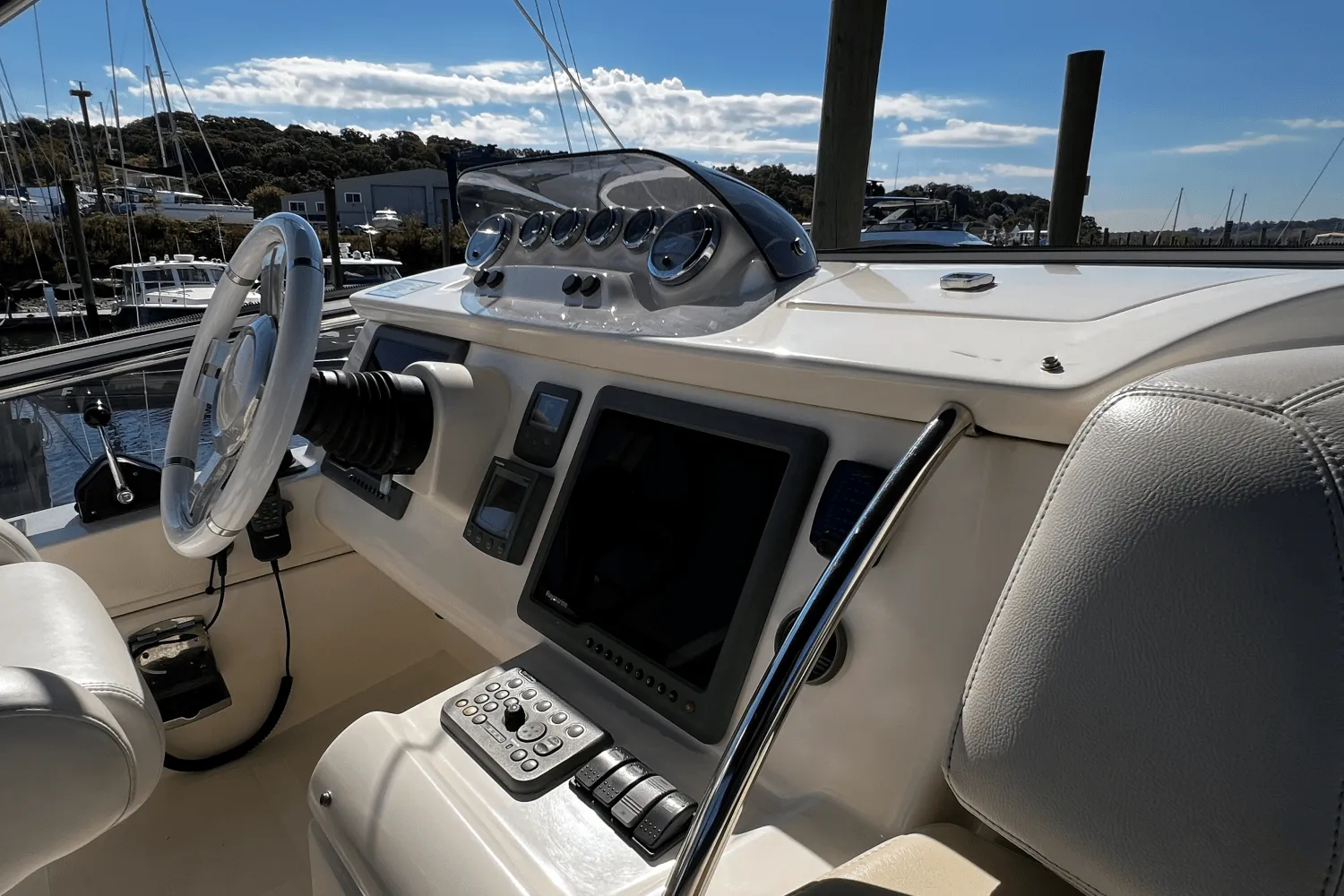 2011 Azimut 47 FLYBRIDGE Image Thumbnail #74
