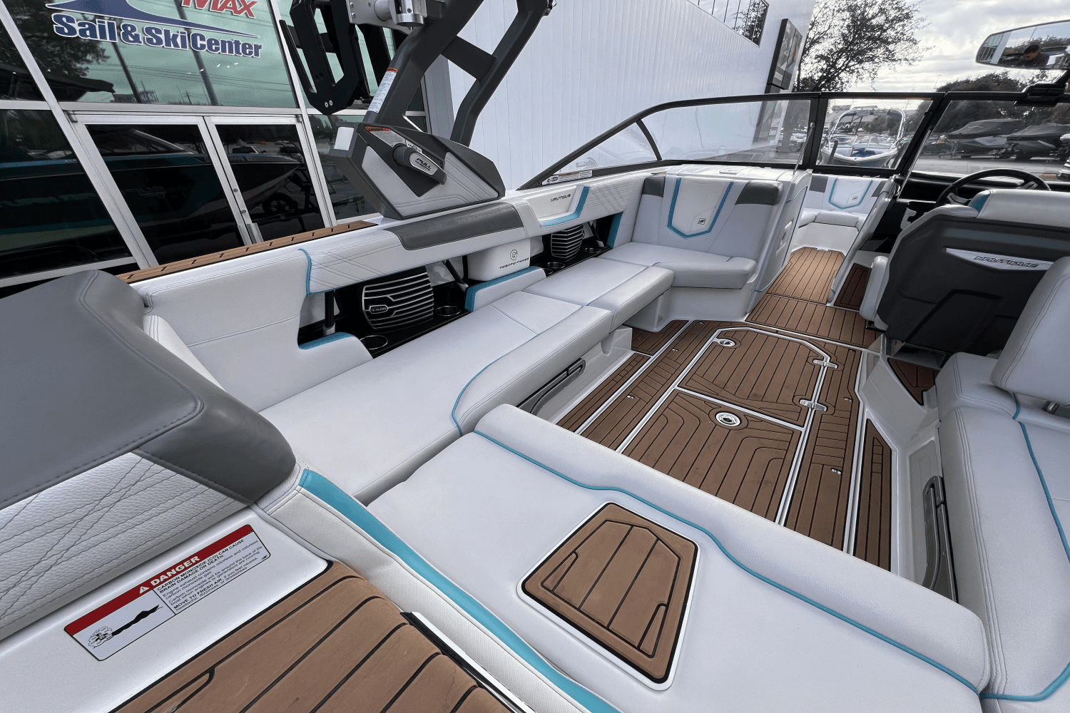 2018 Nautique G23 Image Thumbnail #12