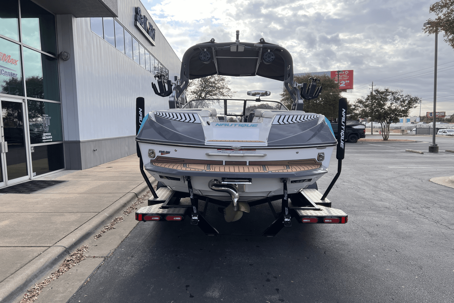 2018 Nautique G23 Image Thumbnail #3