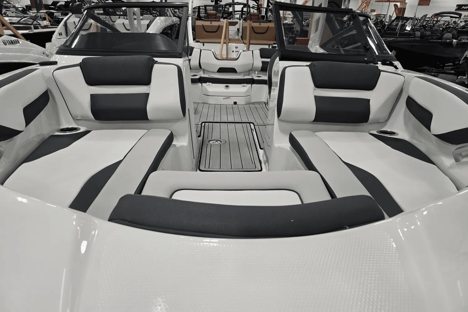 2025 Yamaha 195S Image Thumbnail #2