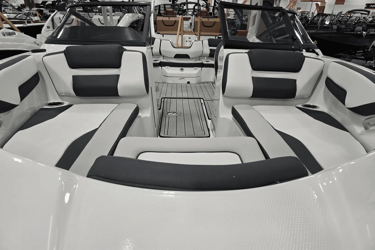 2025 Yamaha 195S Image Thumbnail #2