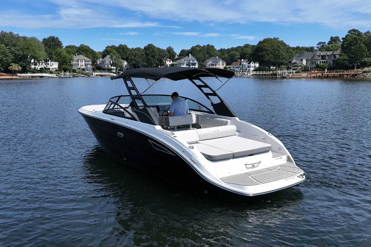 2025 Sea Ray SDX 270 Image Thumbnail #7