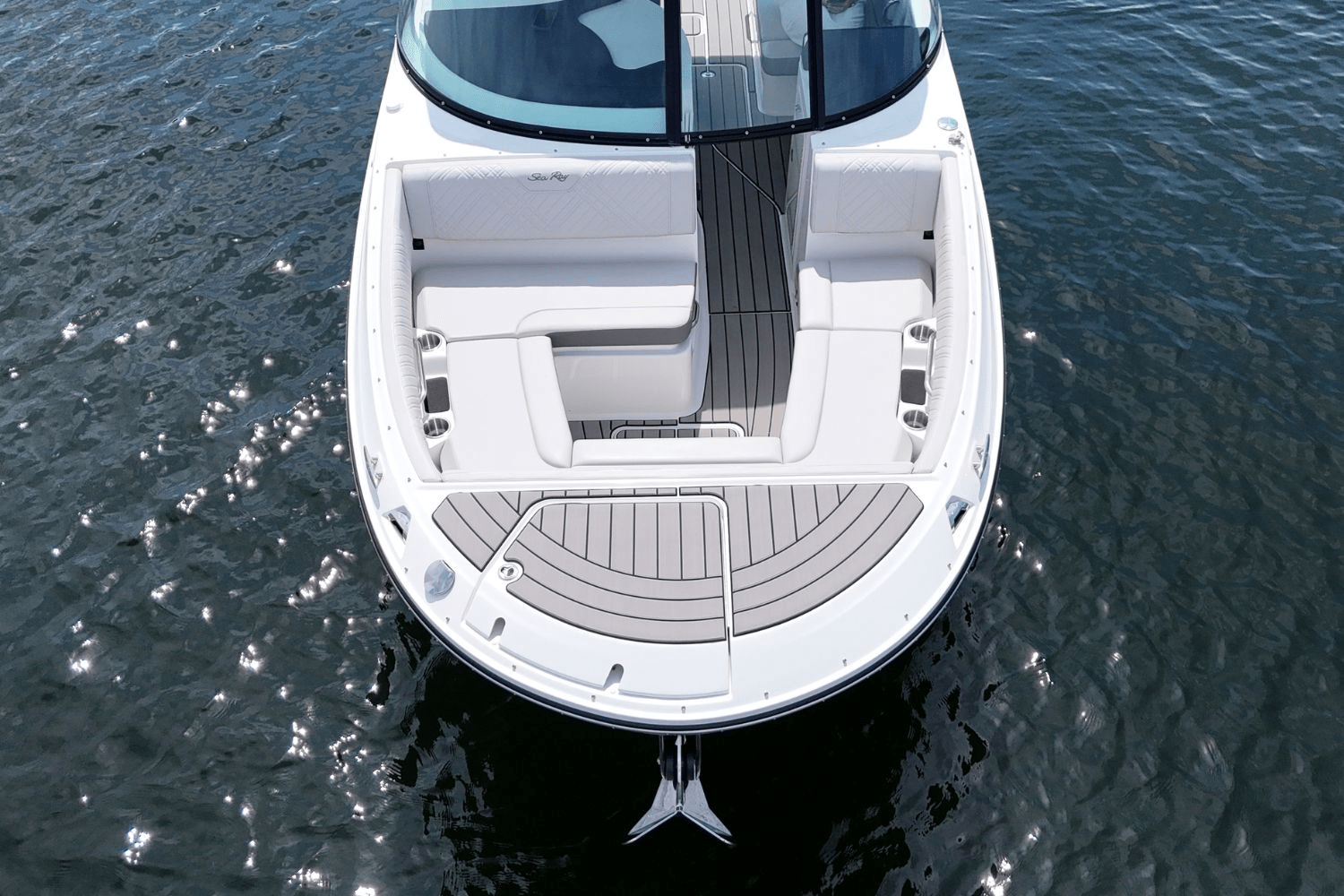 2025 Sea Ray SDX 270 Image Thumbnail #3