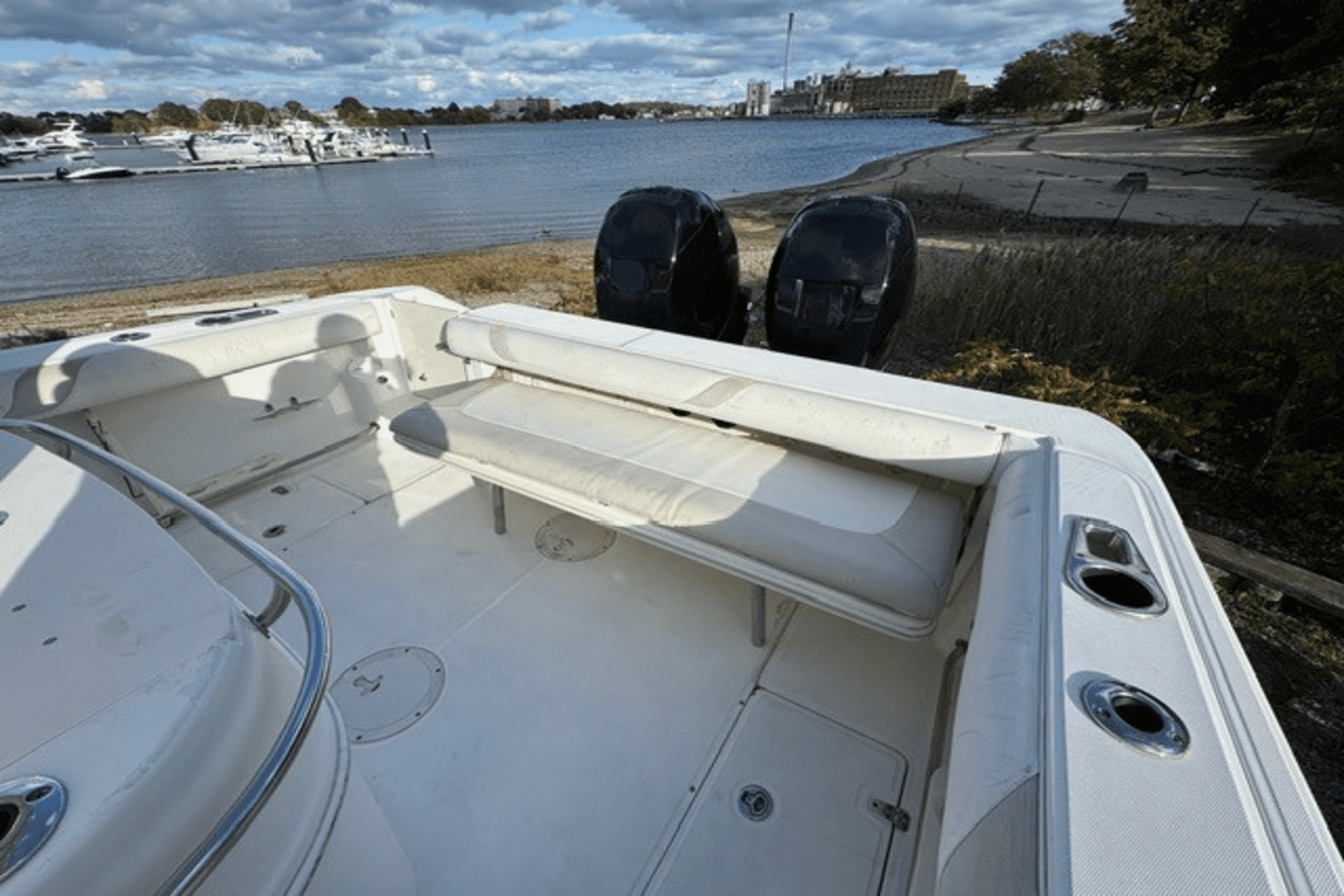 2008 Boston Whaler 320 OUTRAGE CUDDY Image Thumbnail #8