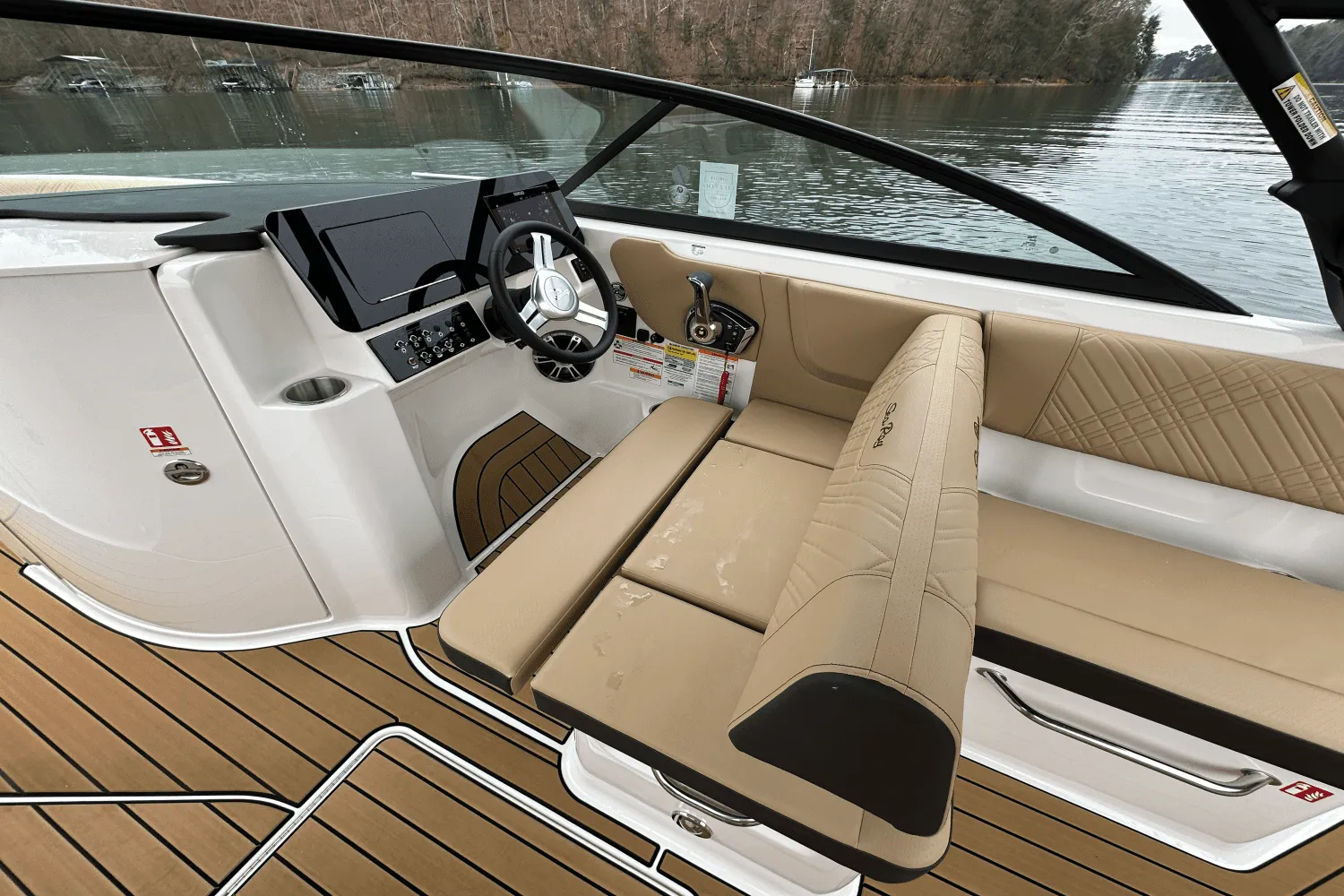 2025 Sea Ray 250 SDX Image Thumbnail #12