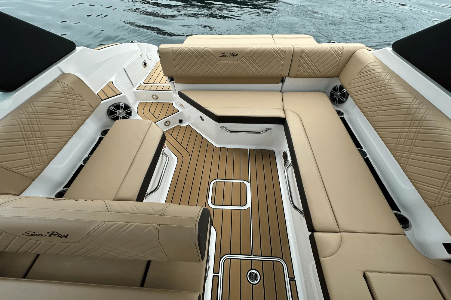 2025 Sea Ray 250 SDX Image Thumbnail #8