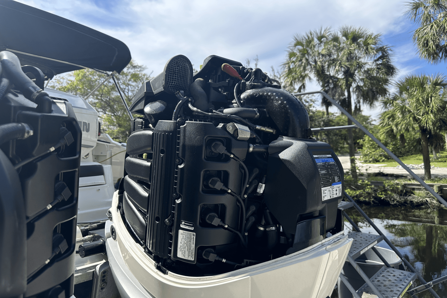 2019 Sea Ray 290 SDX OUTBOARD Image Thumbnail #23