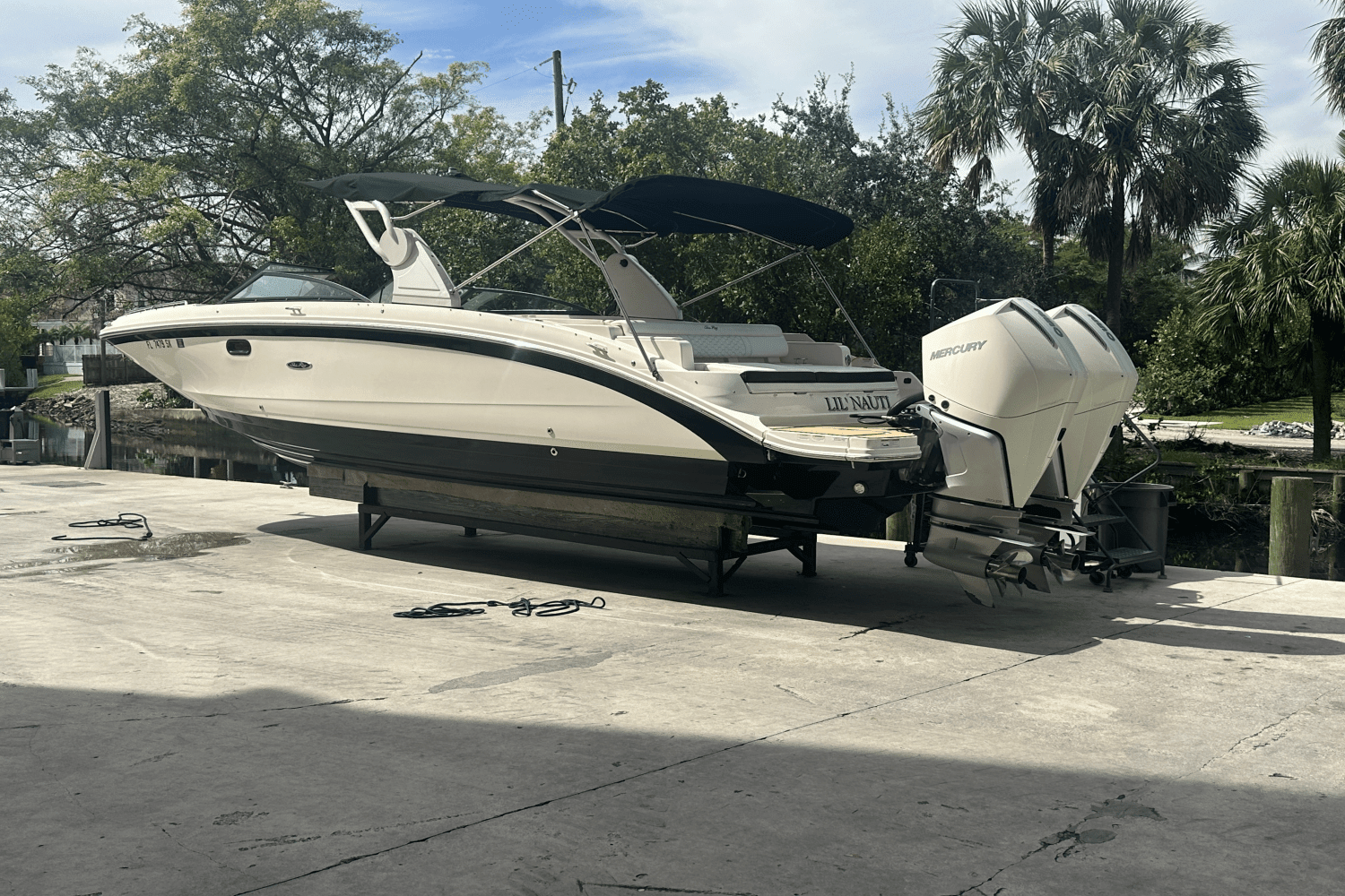 2019 Sea Ray 290 SDX OUTBOARD Image Thumbnail #25