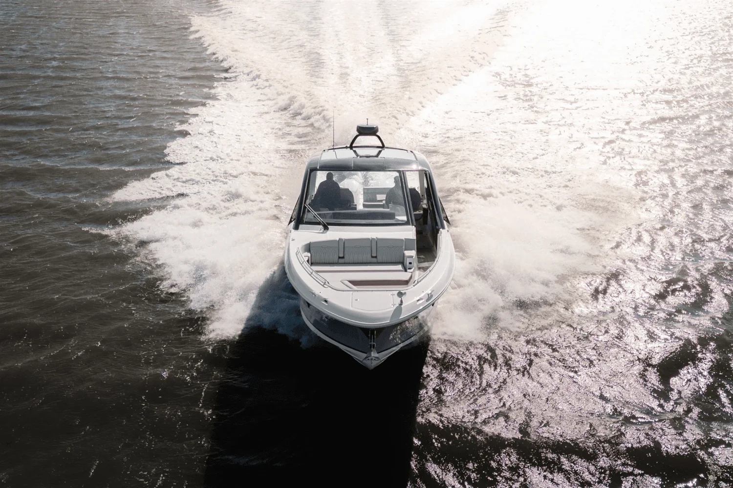2023 Sea Ray 370 Sundancer Outboard Image Thumbnail #28