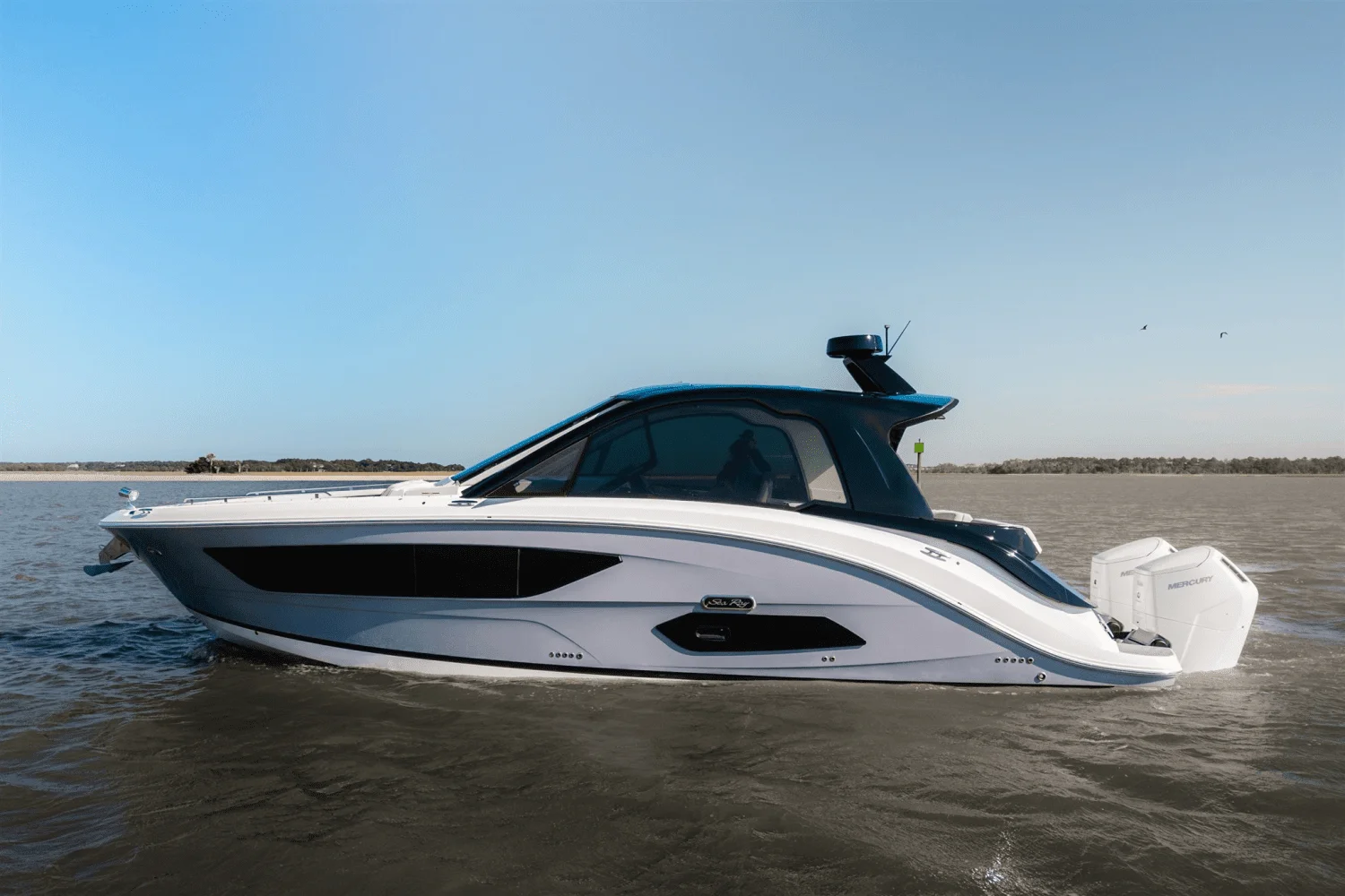 2023 Sea Ray 370 SUNDANCER OUTBOARD Image Thumbnail #0