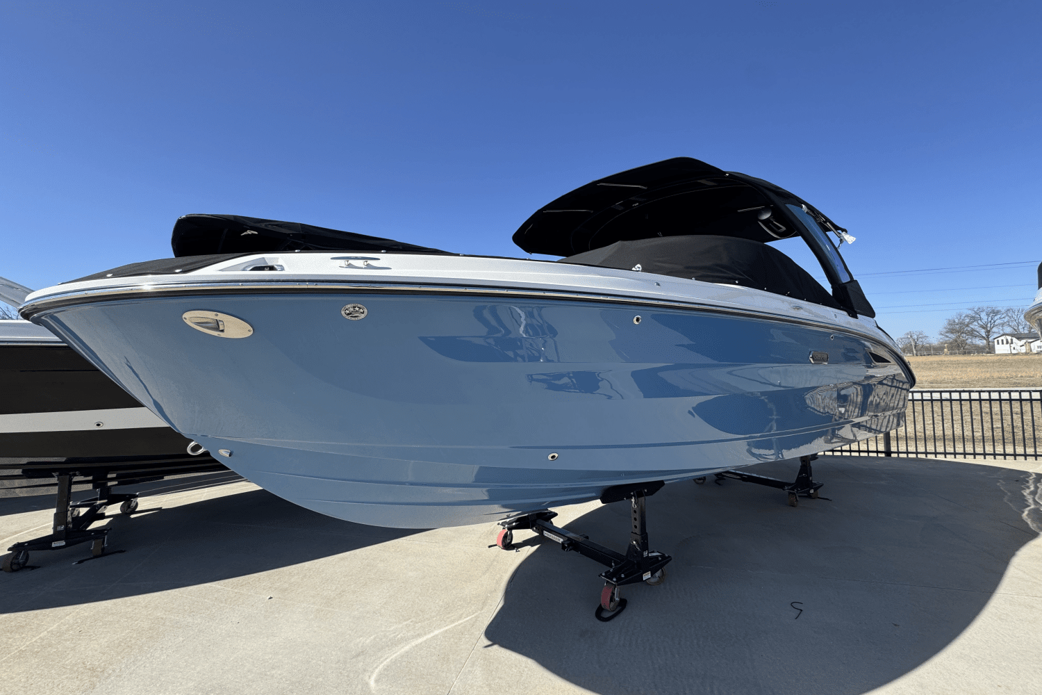 2025 Sea Ray SDX 250 Surf