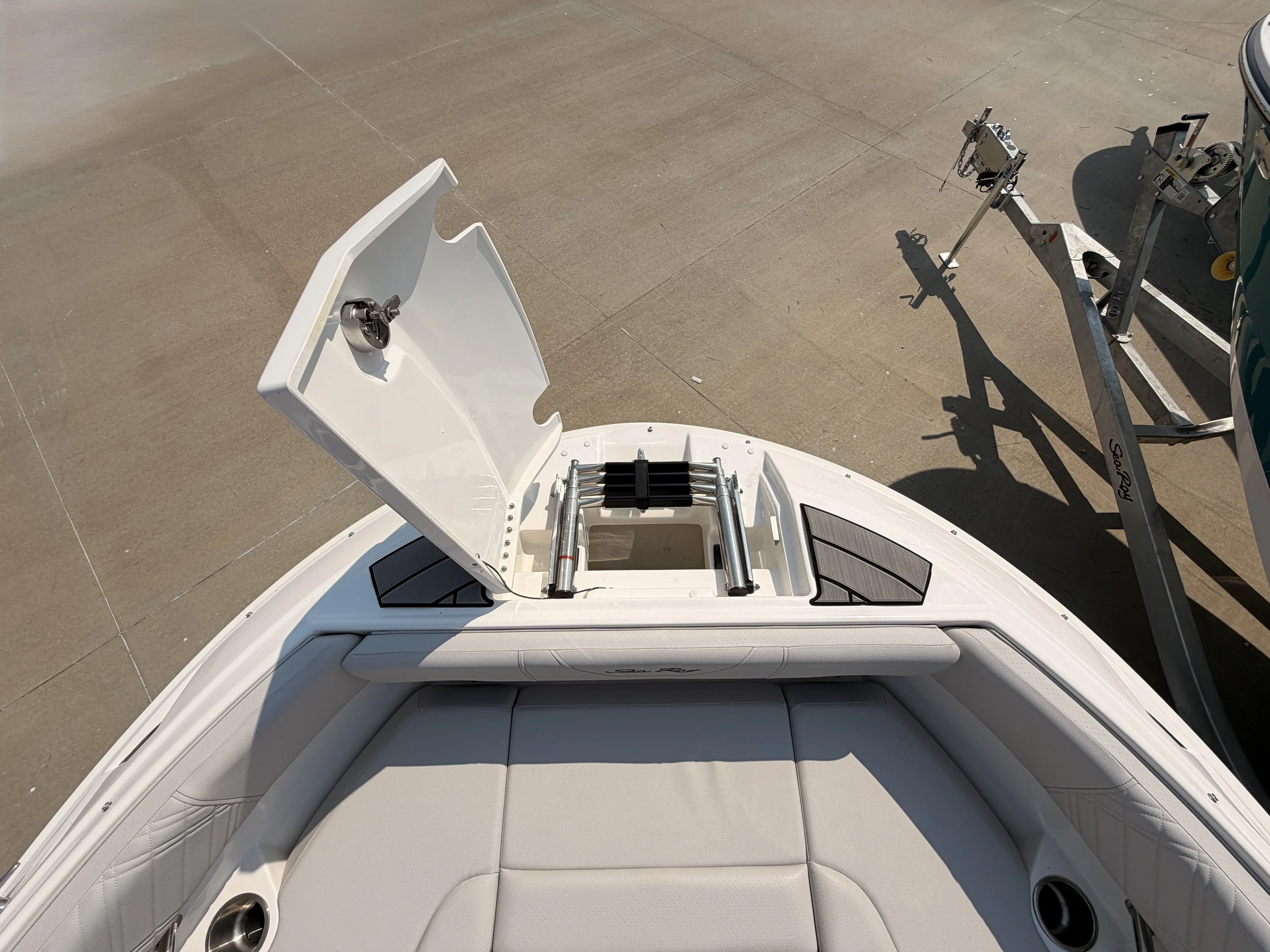 2025 Sea Ray SDX 250 Surf Image Thumbnail #24